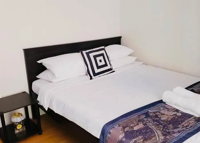 Apartment Estien's Cozy To With Kitchen
